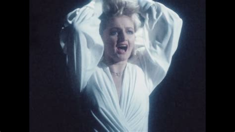 total eclipse of the heart literal video|Iba pa.